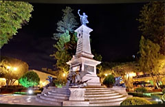  Monumento a la Corregidora 